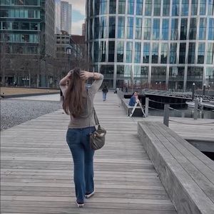 Meet your Posher, Jackie